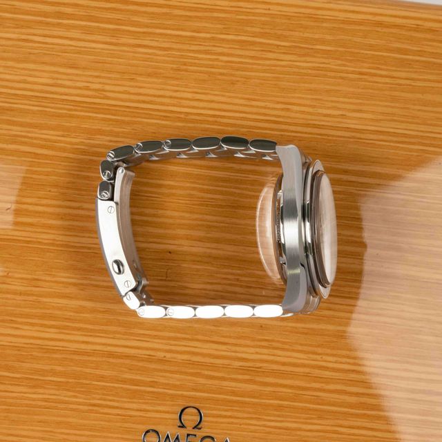 Omega Speedmaster Racing 329.30.44.51.01.001 Image 4